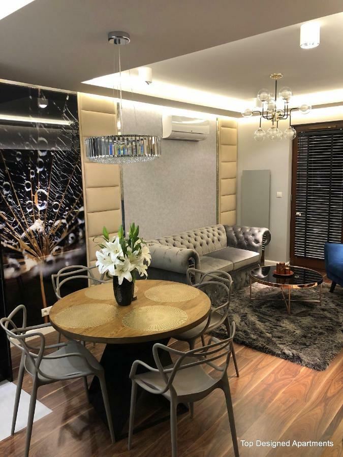 Top Designed Apartments กดัญสก์ ภายนอก รูปภาพ