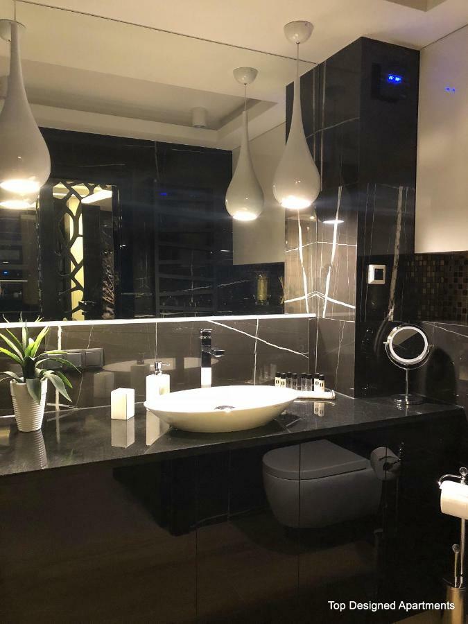 Top Designed Apartments กดัญสก์ ภายนอก รูปภาพ